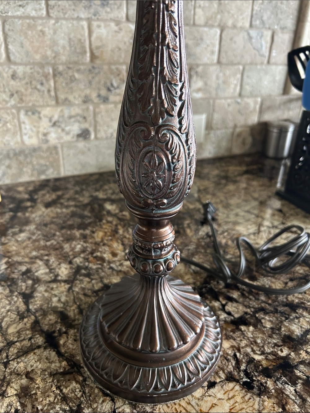 Decorative Bronze Table Lamp - Brown - Picture 5 of 7